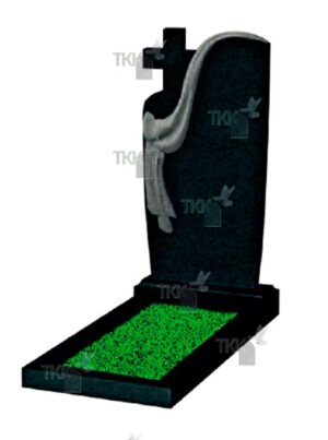 Памятник с резным крестом и гравированным декором №8